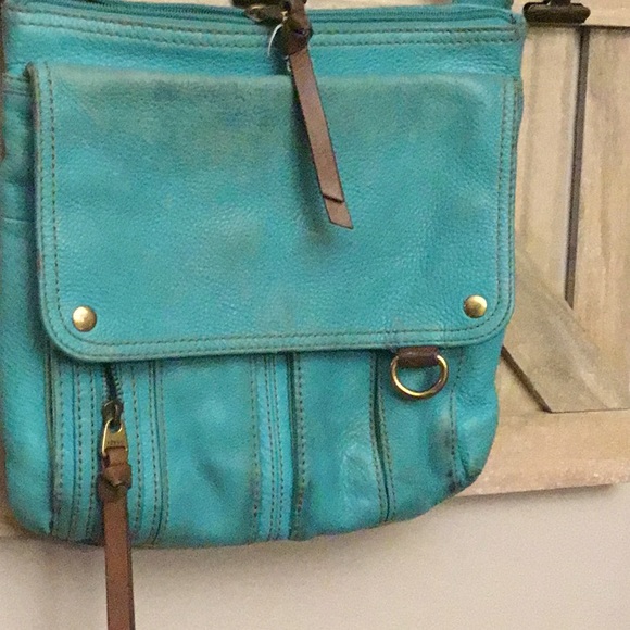 Fossil Leather Crossbody purse - Picture 5 of 8